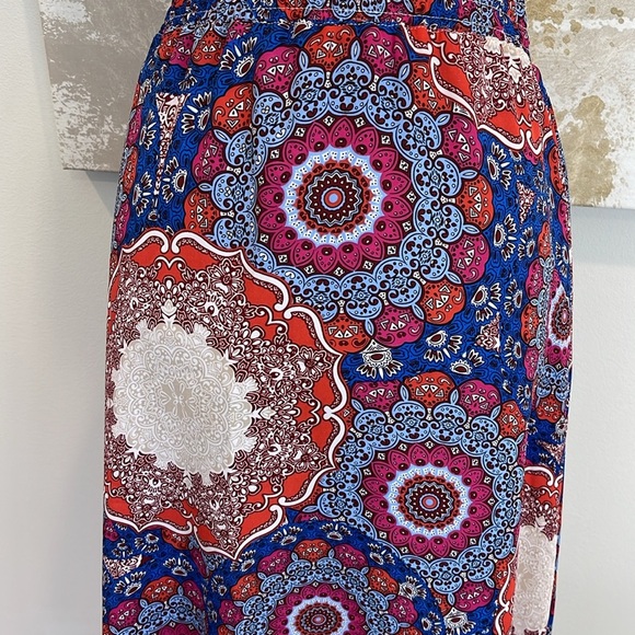 Laundry by Shelli Segal Printed Elastic Waist skirt - Picture 2 of 4